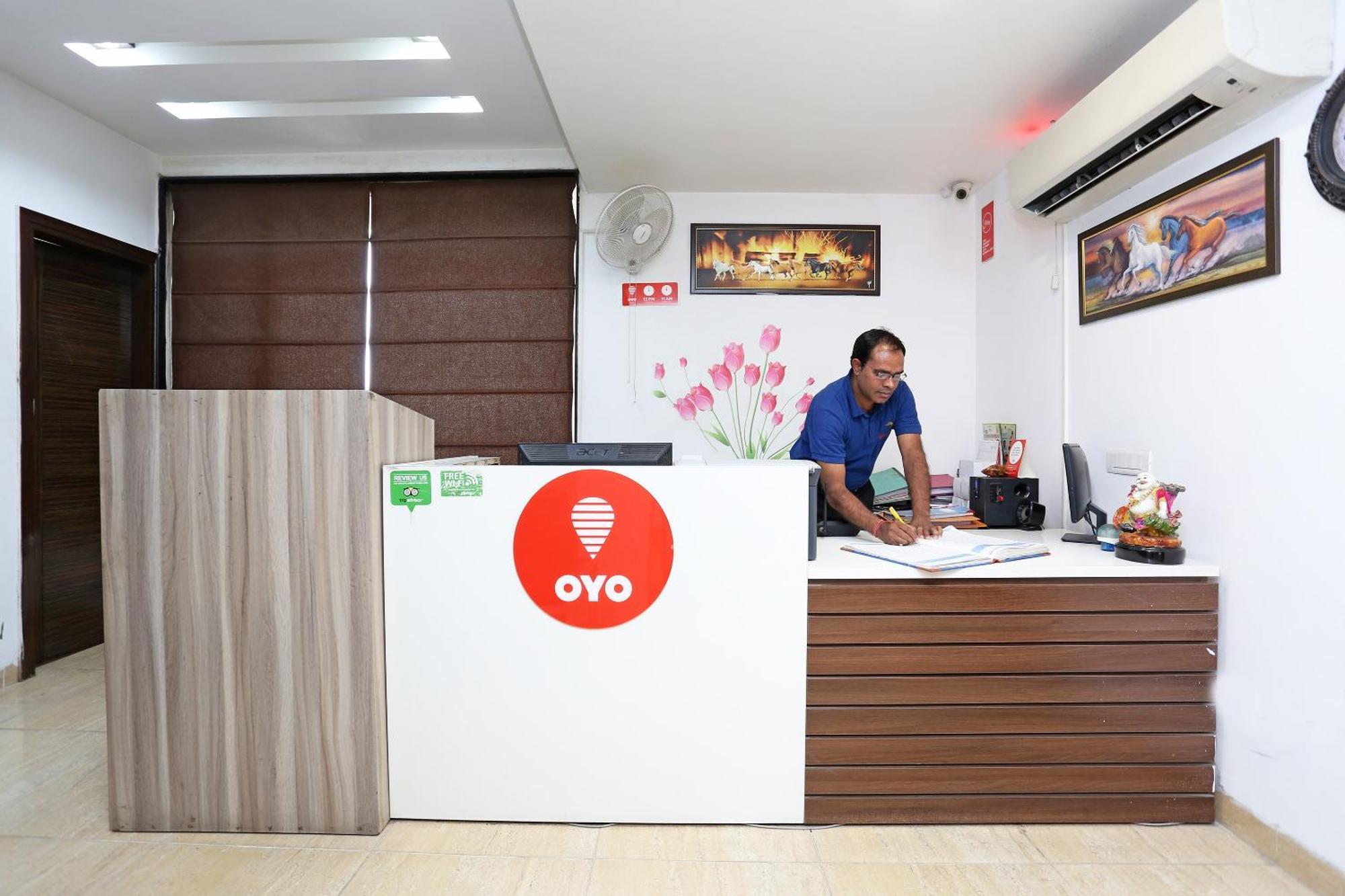 Cyber Inn Gurgaon Eksteriør bilde